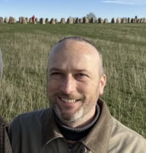 Oren Cohen Roman kommer till Frishtik den 26 oktober 2025.